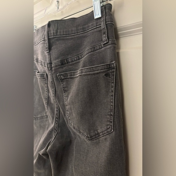 Madewell Stovepipe Straight Stretchy Jeans in Washed Black, Size 23 - Picture 10 of 10